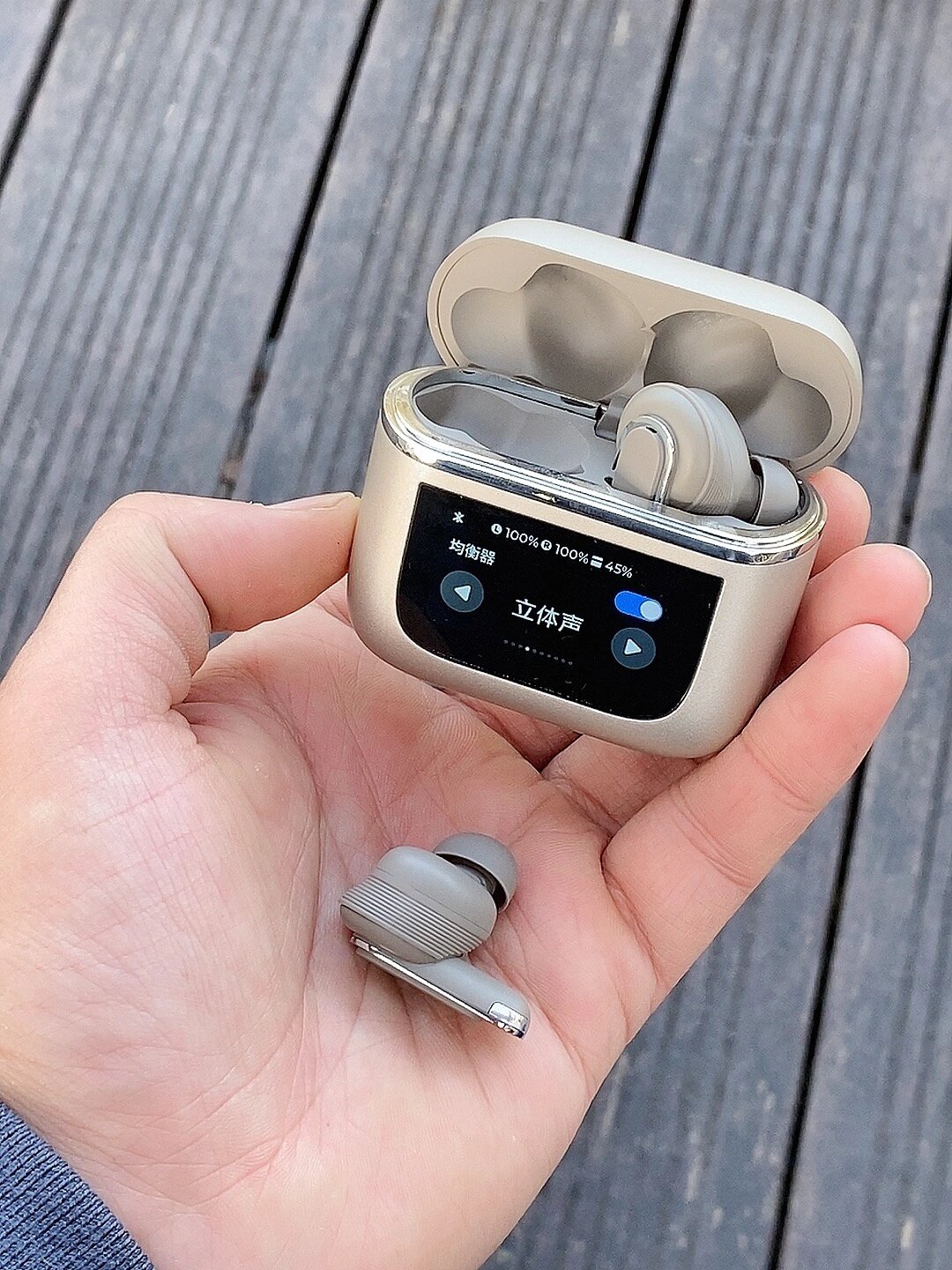 從MP3到智能聆聽 藍(lán)牙耳機(jī)的驚喜進(jìn)化
